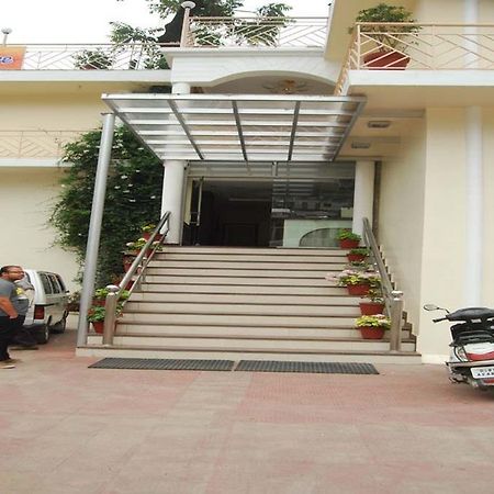 Hotel Dream Palace Mussoorie Ngoại thất bức ảnh