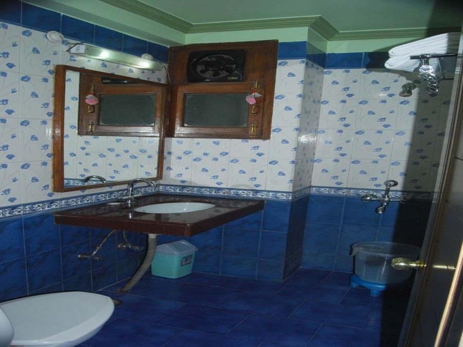 Hotel Dream Palace Mussoorie Ngoại thất bức ảnh